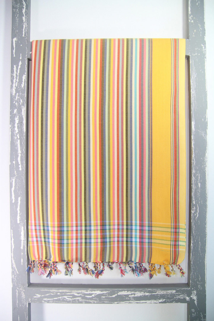 Stripy Oasis African Kikoi image 1