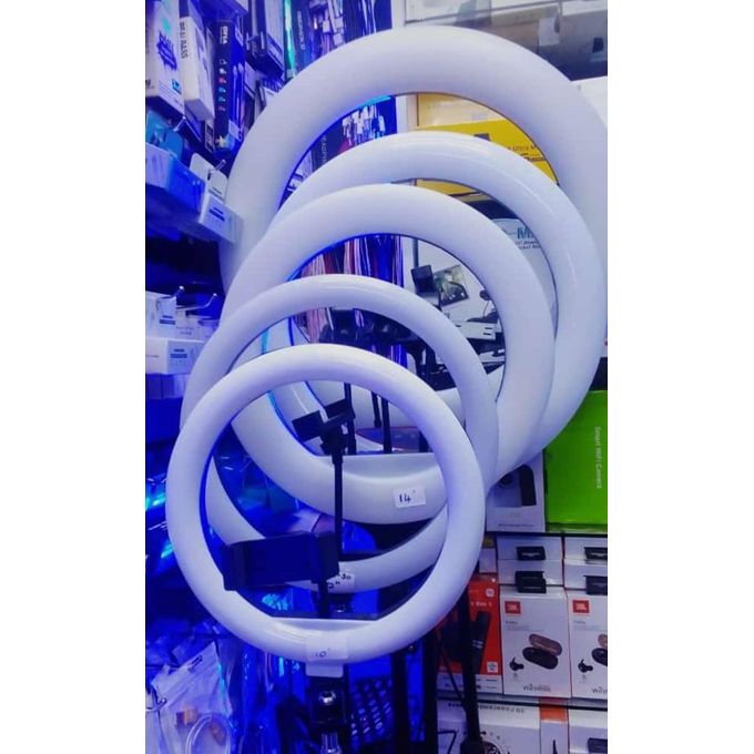 Ring light 10"12" with 2.1 m stand image 1